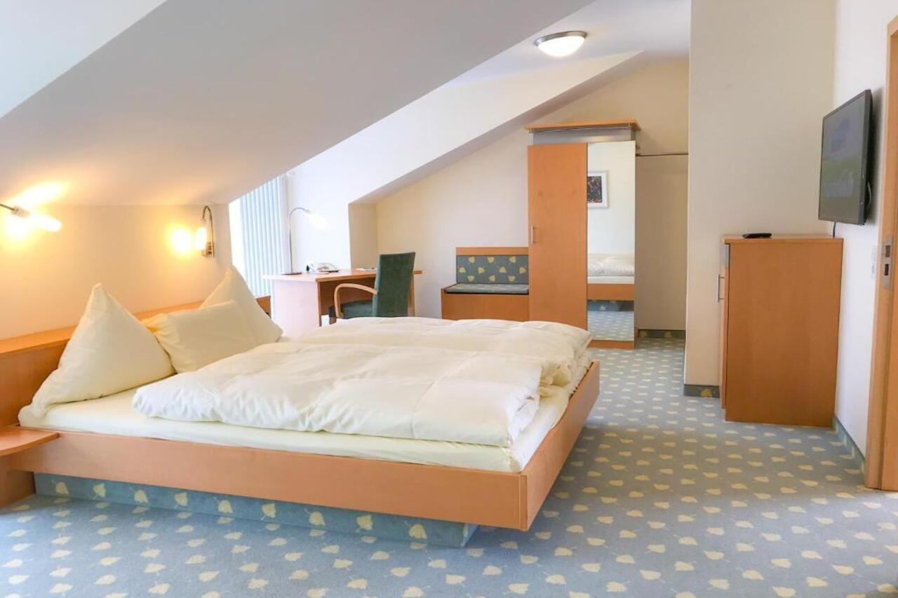 Hotel Birkenhof Hanau Bagian luar foto